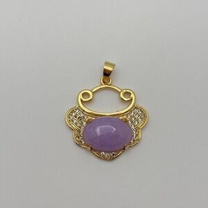 Lavender Jade pendant